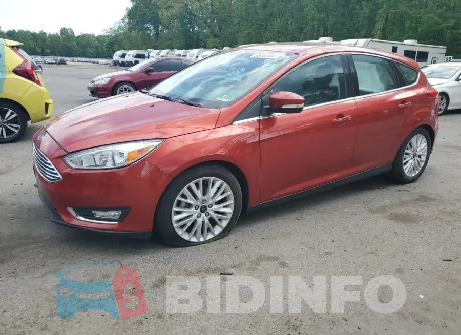 1FADP3N28JL284136 Photo# 1