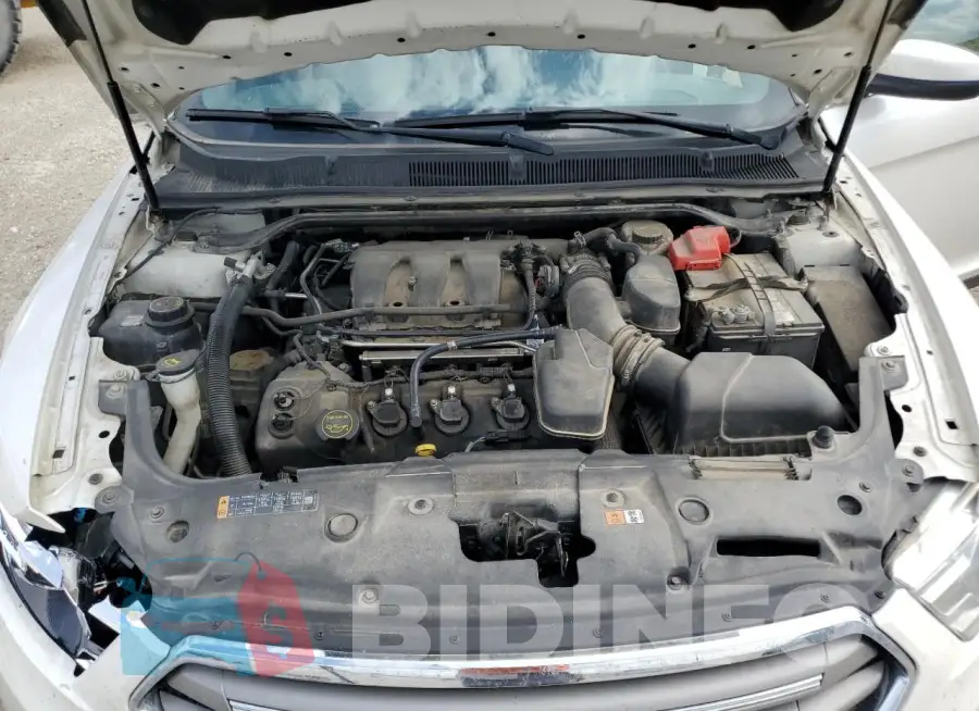 1FAHP2E84JG109262 Photo# 11