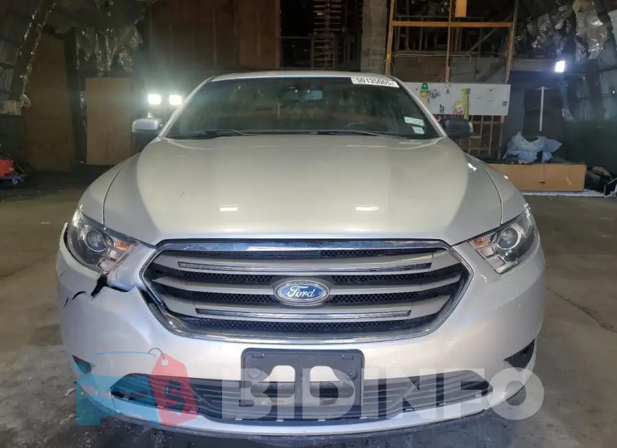 1FAHP2E87JG127562 Photo# 5