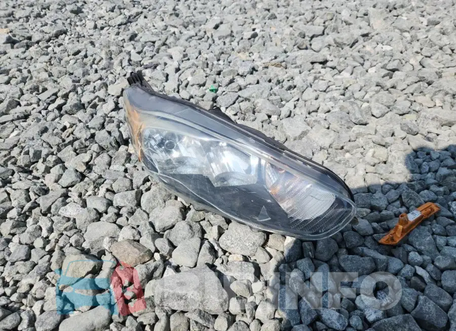 3FADP4EJ7GM114502 Photo# 13