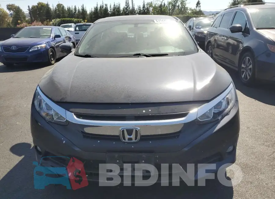 19XFC1F75HE211788 Photo# 5