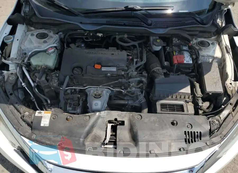 19XFC2F61JE203934 Photo# 11