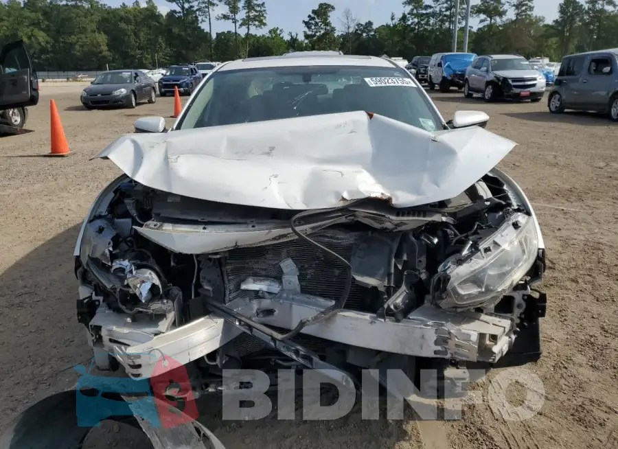 19XFC2F70HE018258 Photo# 5