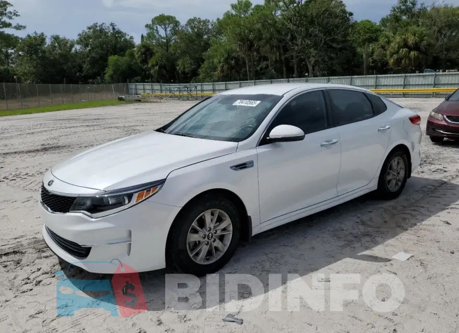 5XXGT4L31JG236255 Photo# 1