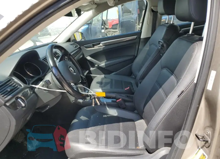 1VWBT7A39GC042433 Photo# 7