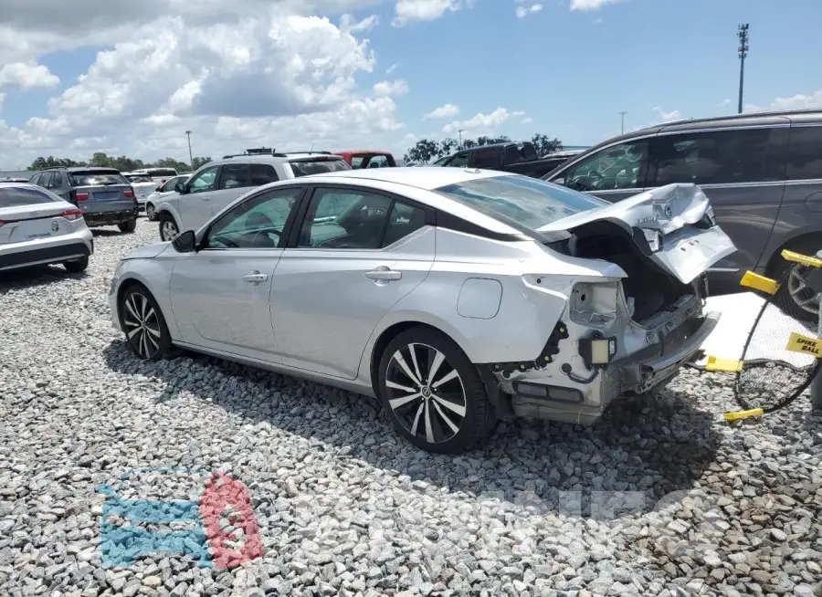1N4BL4CV5KC149039 Photo# 2