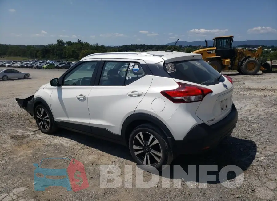 3N1CP5CU8JL509037 Photo# 2
