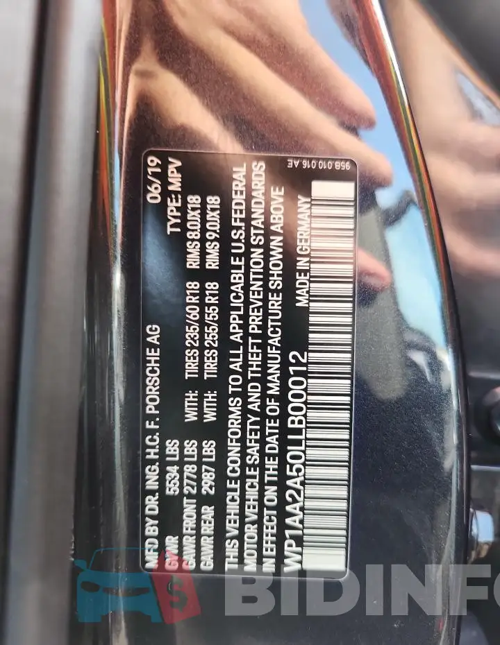 WP1AA2A50LLB00012 Photo# 12