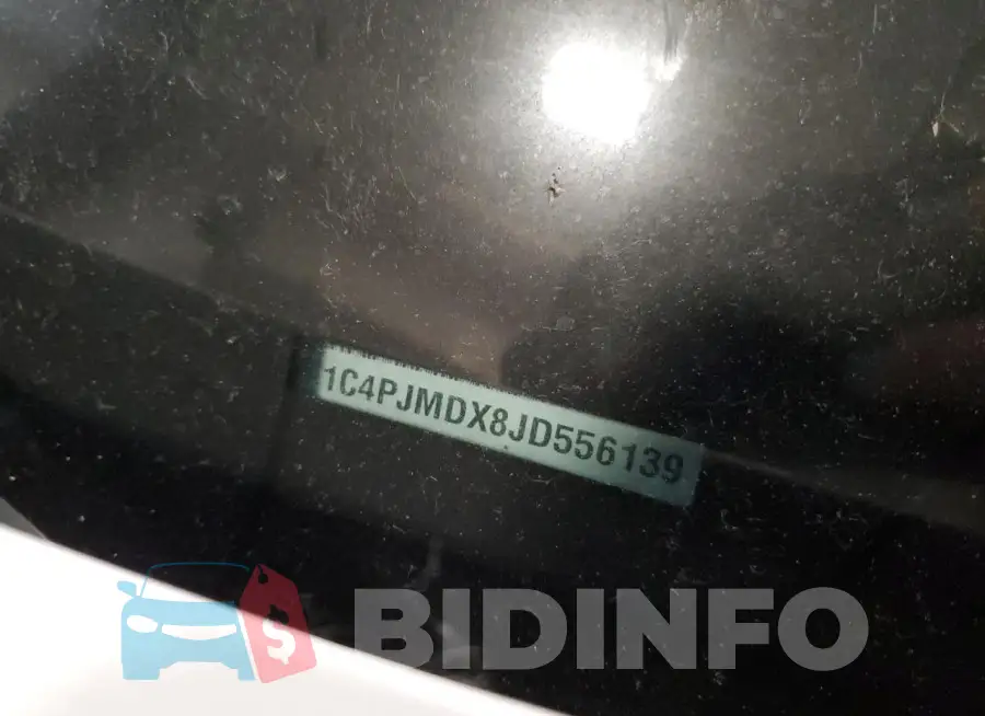 1C4PJMDX8JD556139 Photo# 13
