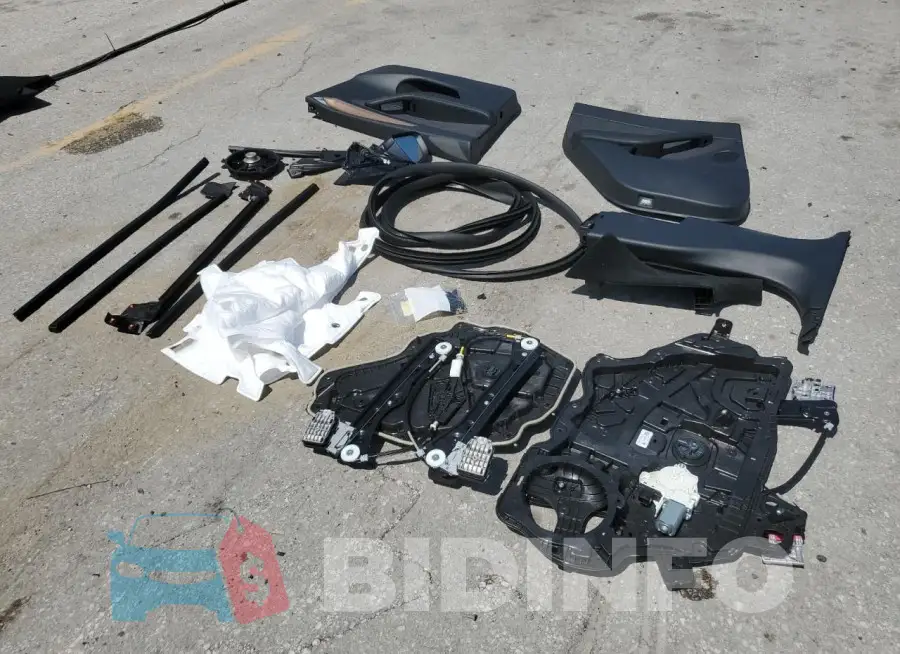 7SAYGDED9RF160848 Photo# 13