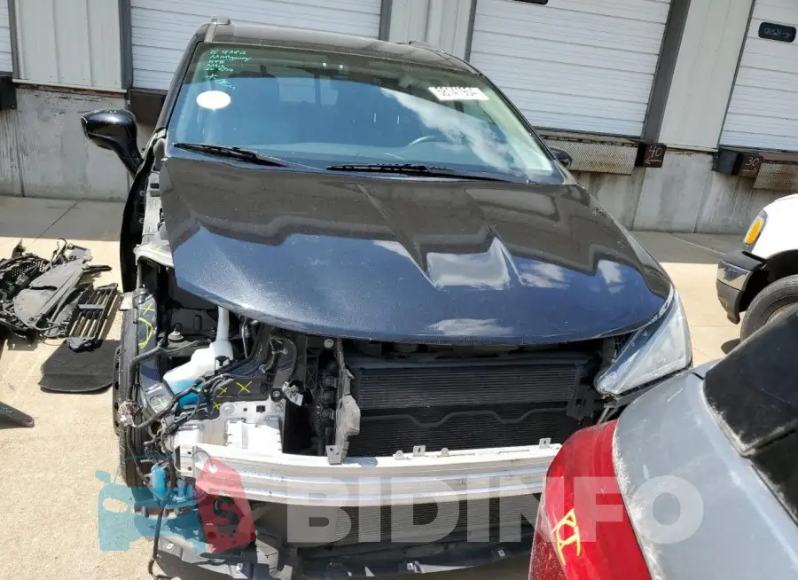 2C4RC1BG5JR256821 Photo# 5