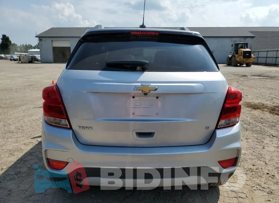 KL7CJLSB2JB647657 Photo# 6