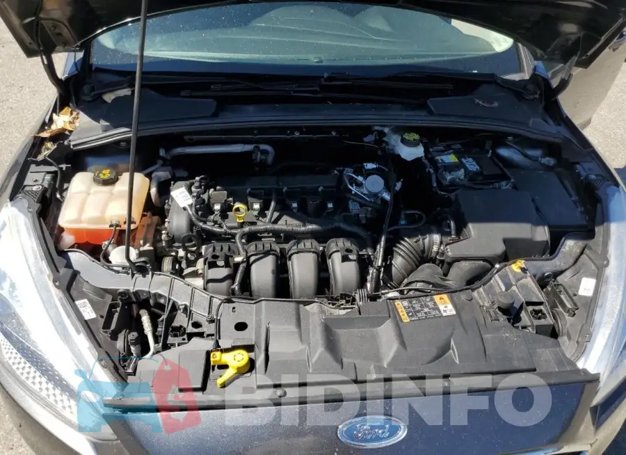 1FADP3F21JL202200 Photo# 11
