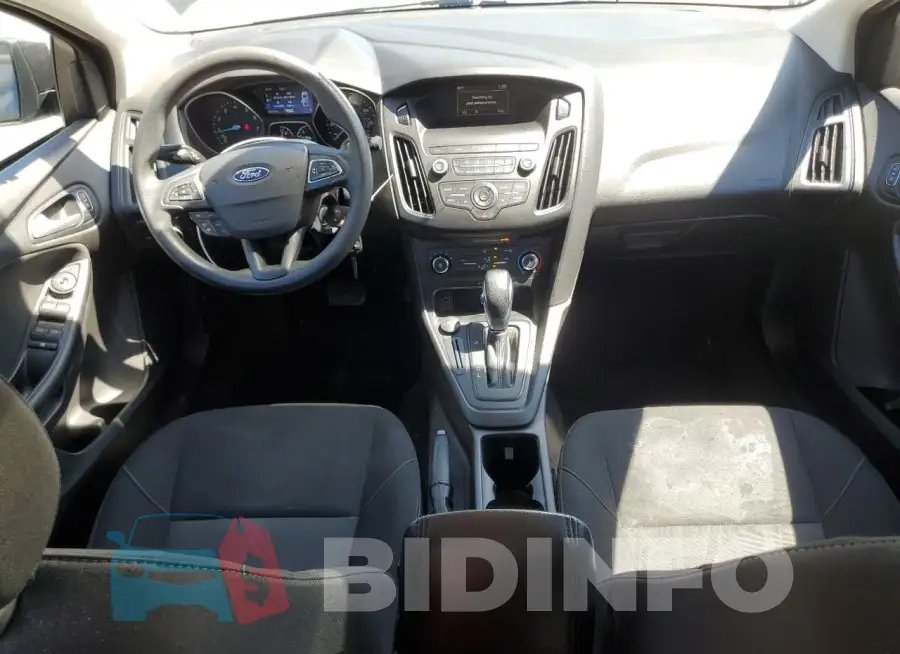 1FADP3F21JL202200 Photo# 8