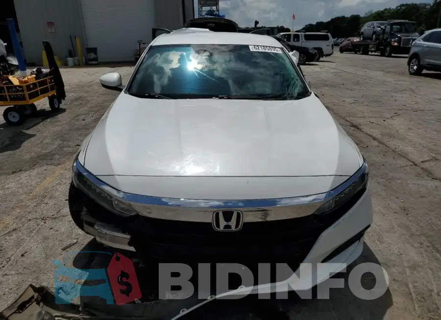 1HGCV1F16KA116063 Photo# 5