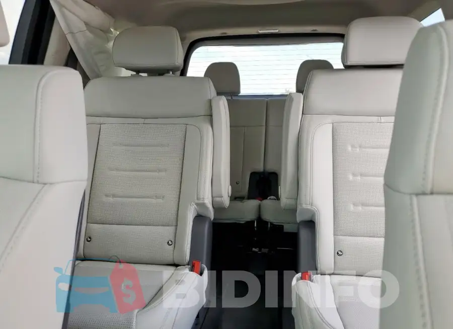 5NMP5DGL6SH127037 Photo# 10