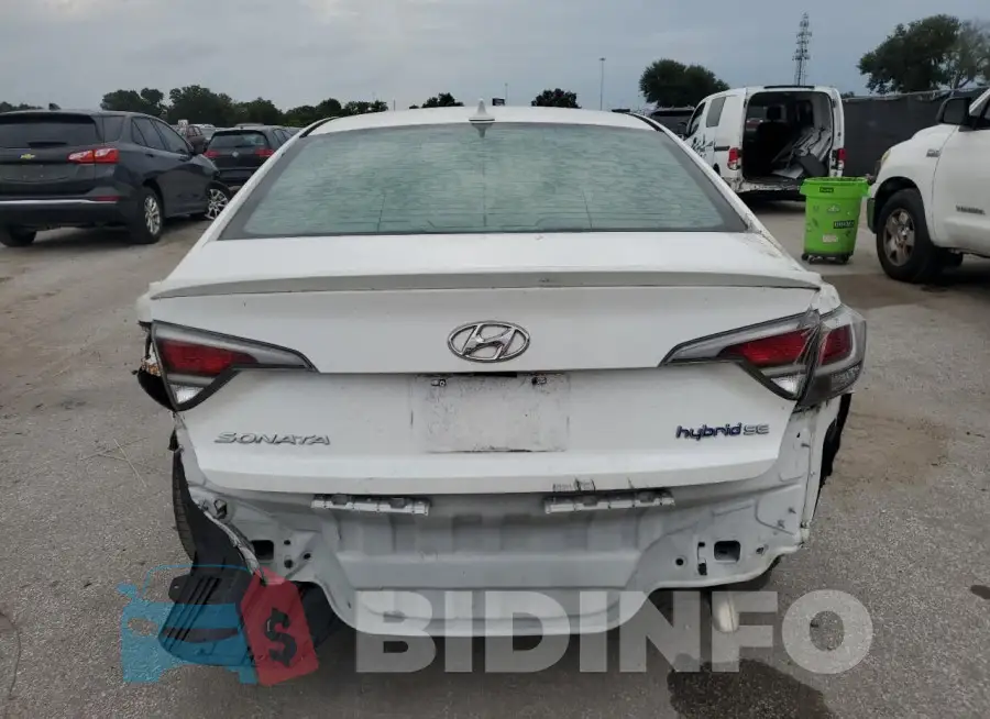 KMHE24L18GA013641 Photo# 6