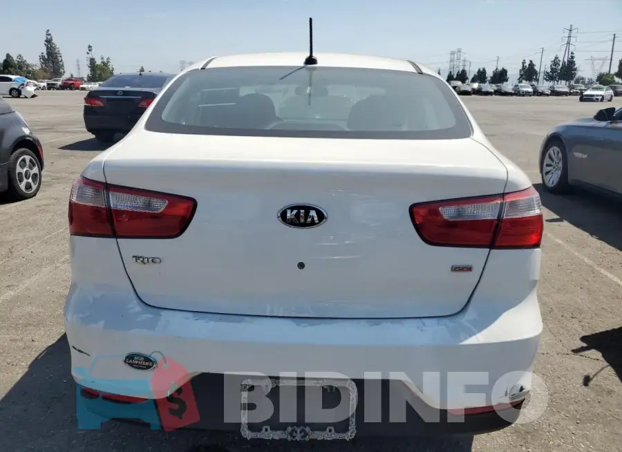 KNADM4A33G6622019 Photo# 6