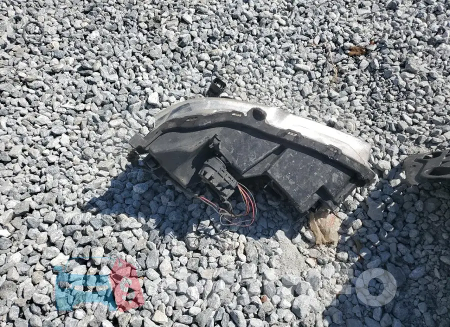 JF1VA2M6XH9801058 Photo# 12