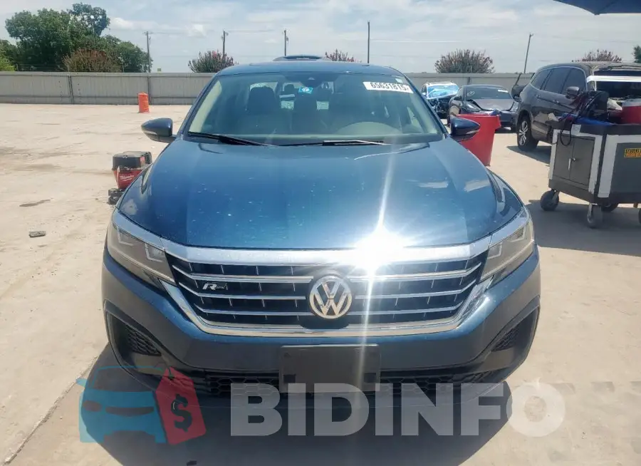1VWMA7A3XLC020658 Photo# 5