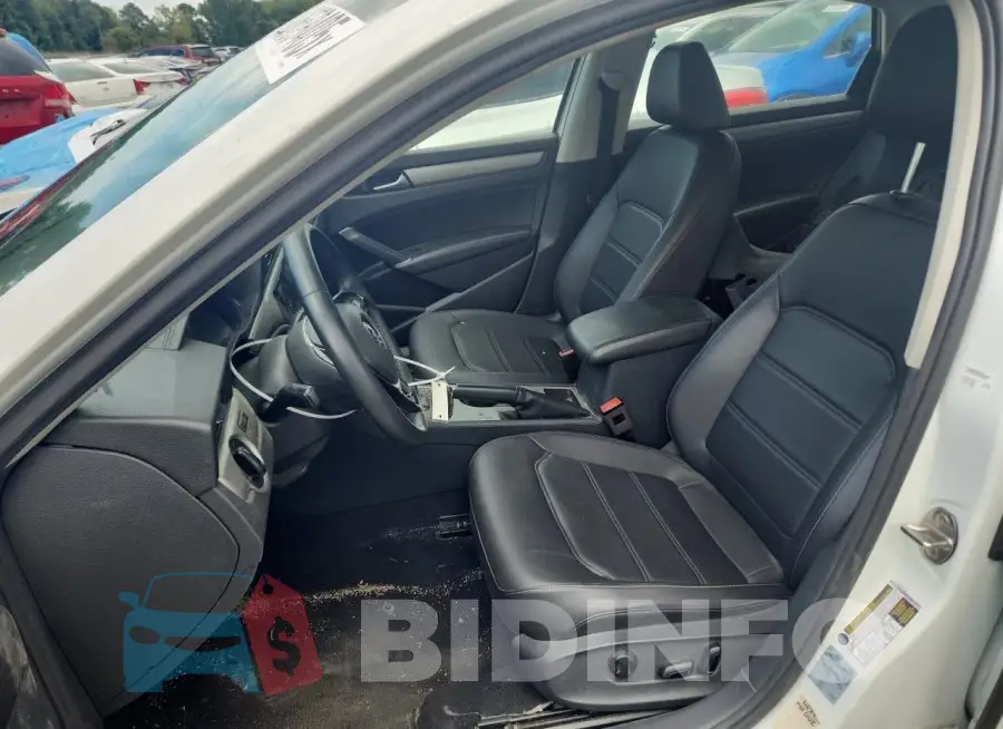 1VWSA7A37NC009059 Photo# 7