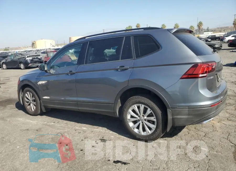 3VV1B7AX1KM057764 Photo# 2