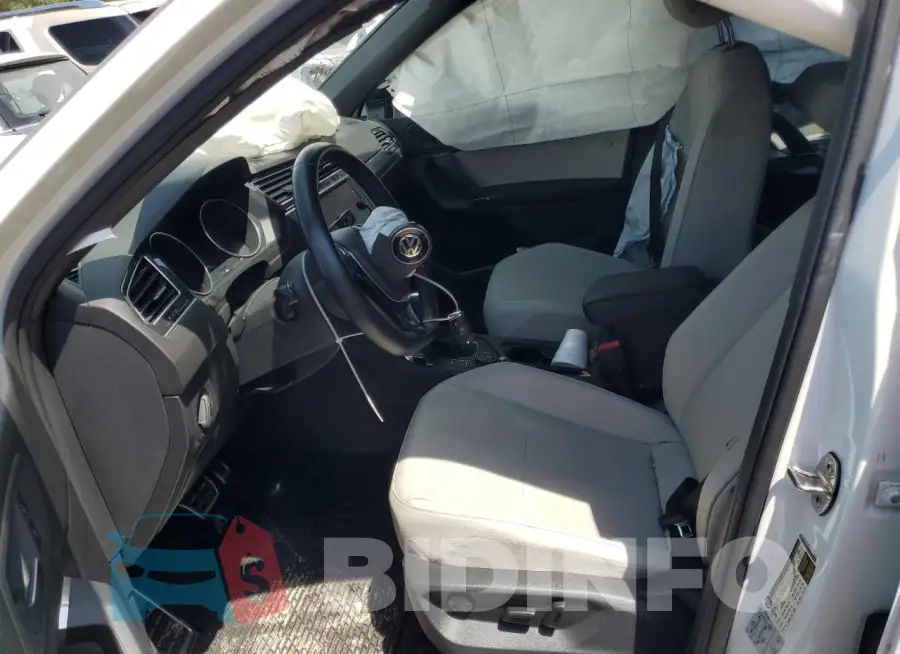 3VV2B7AX6LM108083 Photo# 7