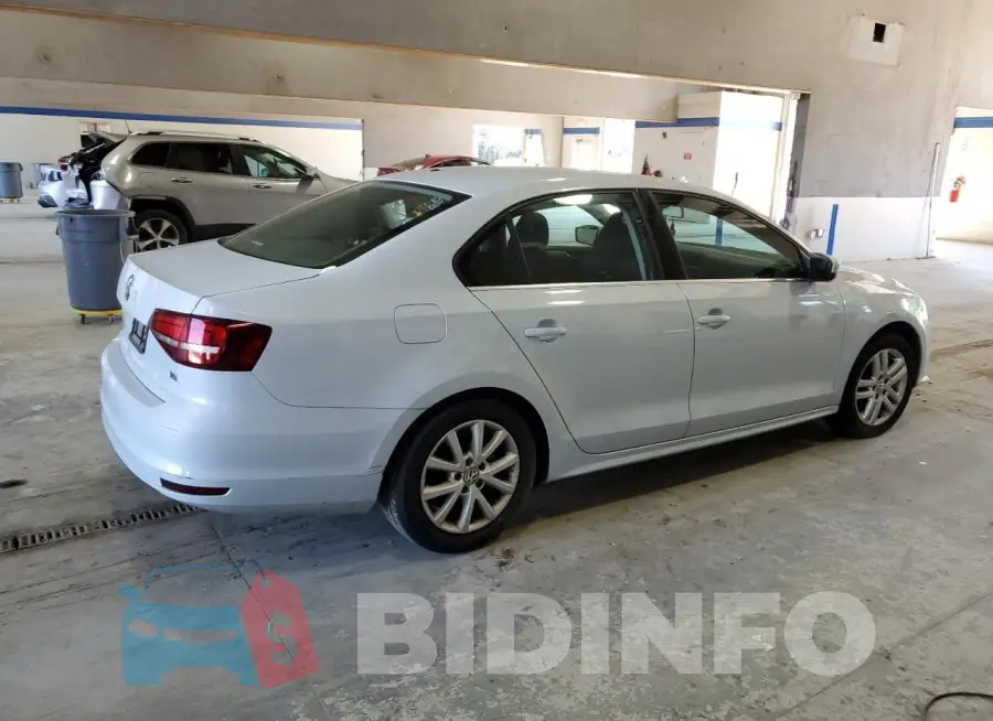 3VW2B7AJ6HM350189 Photo# 3