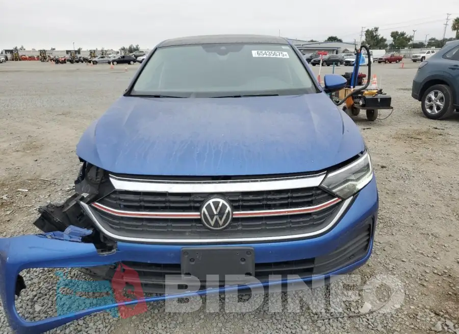 3VW7M7BU8NM002642 Photo# 5