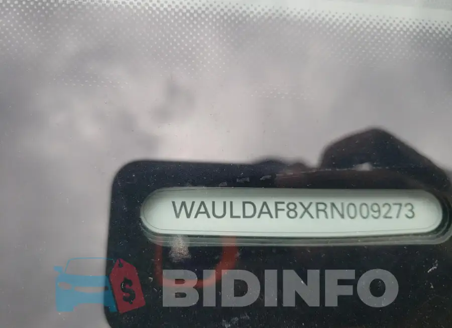 WAULDAF8XRN009273 Photo# 12