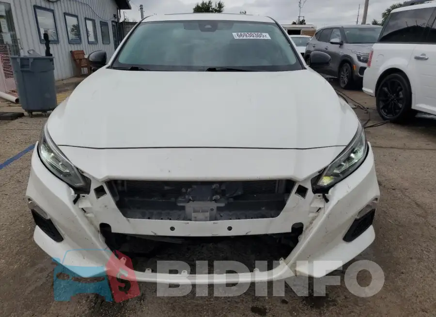 1N4BL4CV9LC135534 Photo# 5