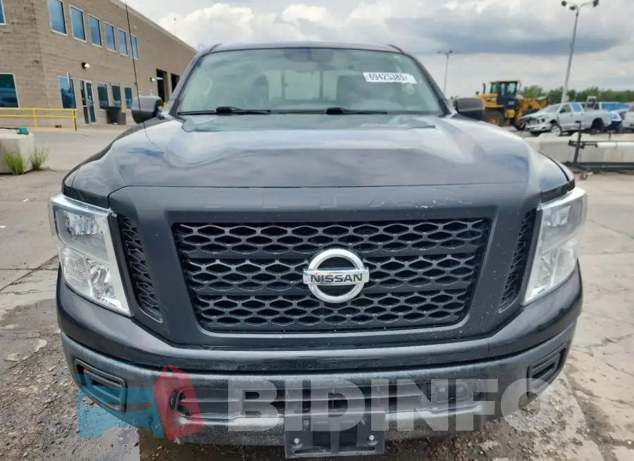 1N6BA1C36JN520674 Photo# 5