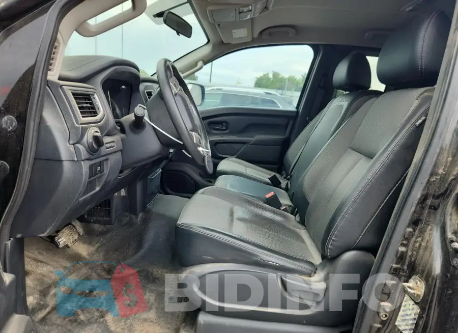 1N6BA1C36JN520674 Photo# 7