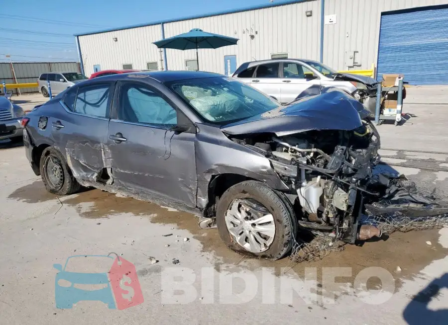 3N1AB8BV4LY261585 Photo# 4