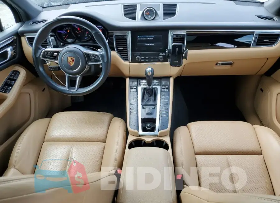 WP1AA2A56JLB24022 Photo# 8