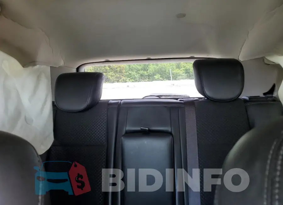 KL4CJASB9HB175727 Photo# 10