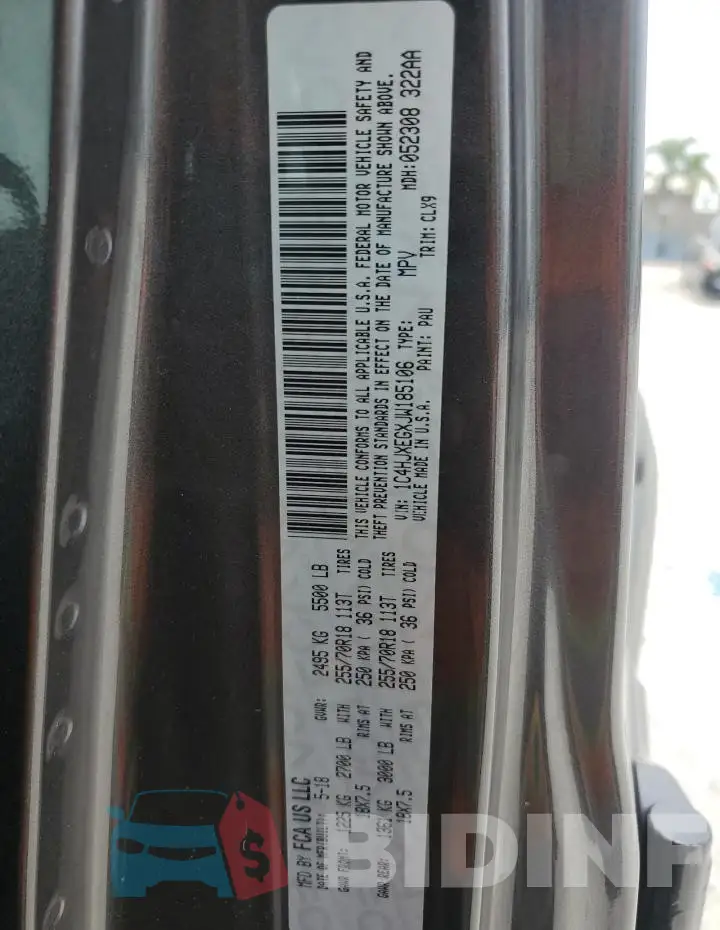 1C4HJXEGXJW185106 Photo# 12