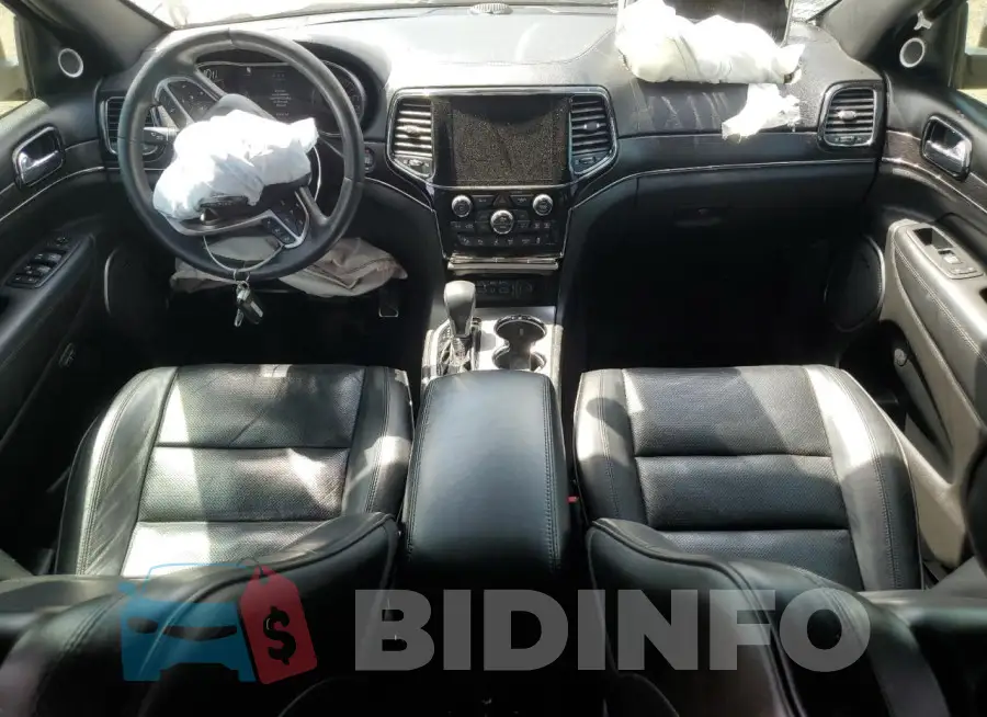 1C4RJFCT2KC562416 Photo# 8