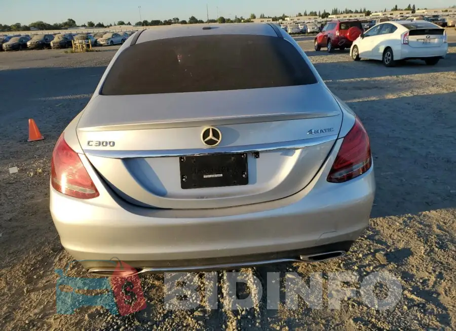 55SWF4KBXGU174425 Photo# 6