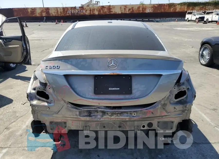 WDDWF8DB1KR502491 Photo# 6