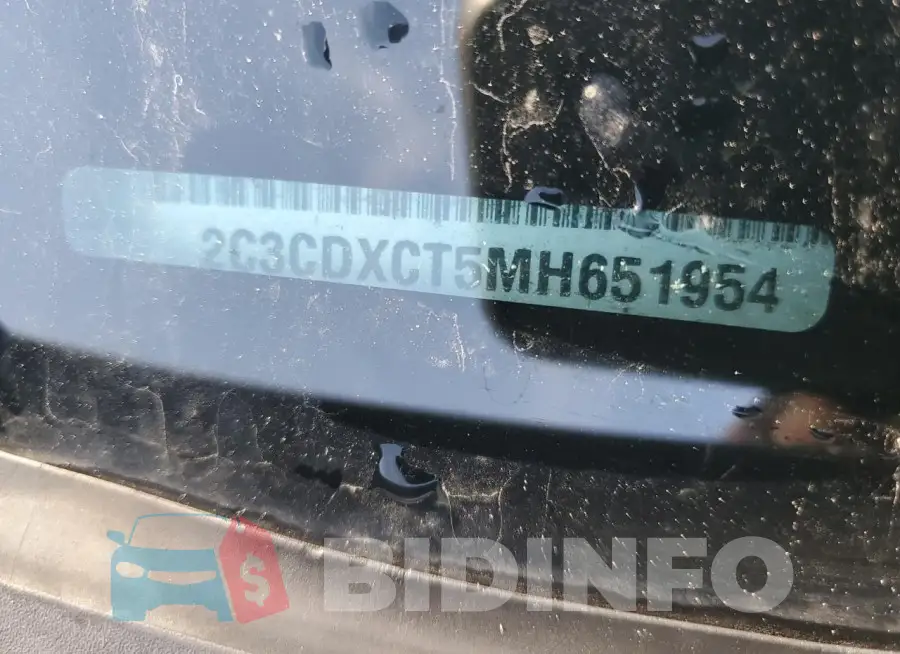 2C3CDXCT5MH651954 Photo# 13