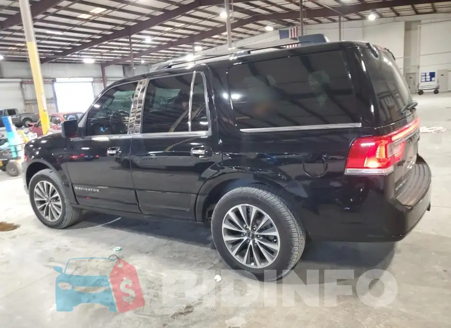 5LMJJ2JT8HEL02200 Photo# 2