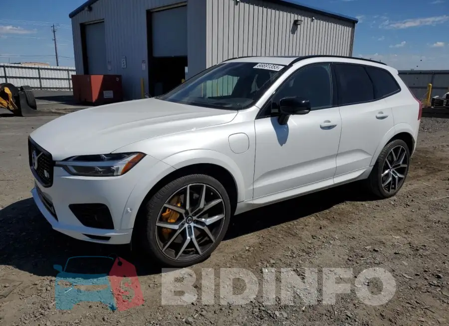 YV4BK0DP6M1739168 Photo# 1