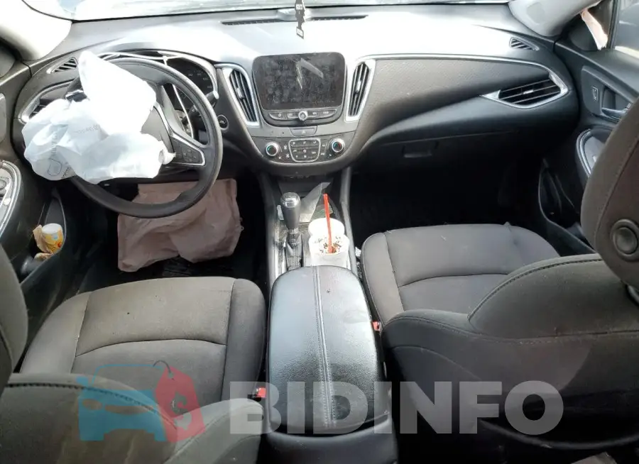 1G1ZD5ST2KF158932 Photo# 8