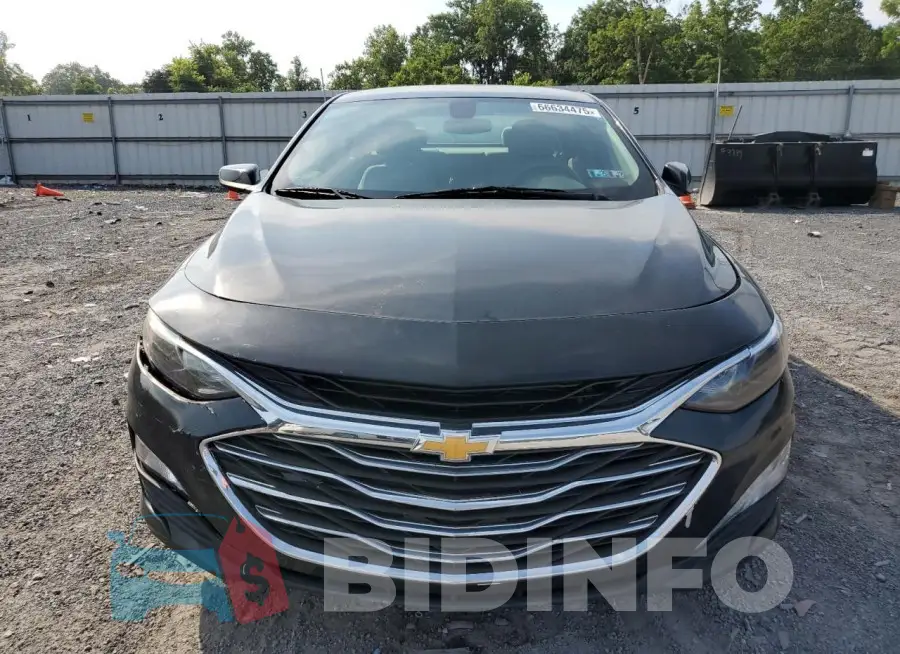 1G1ZD5ST3LF032015 Photo# 5