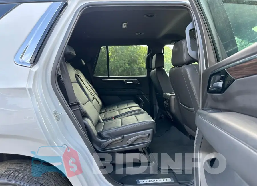 1GNS5NRD5SR154965 Photo# 6