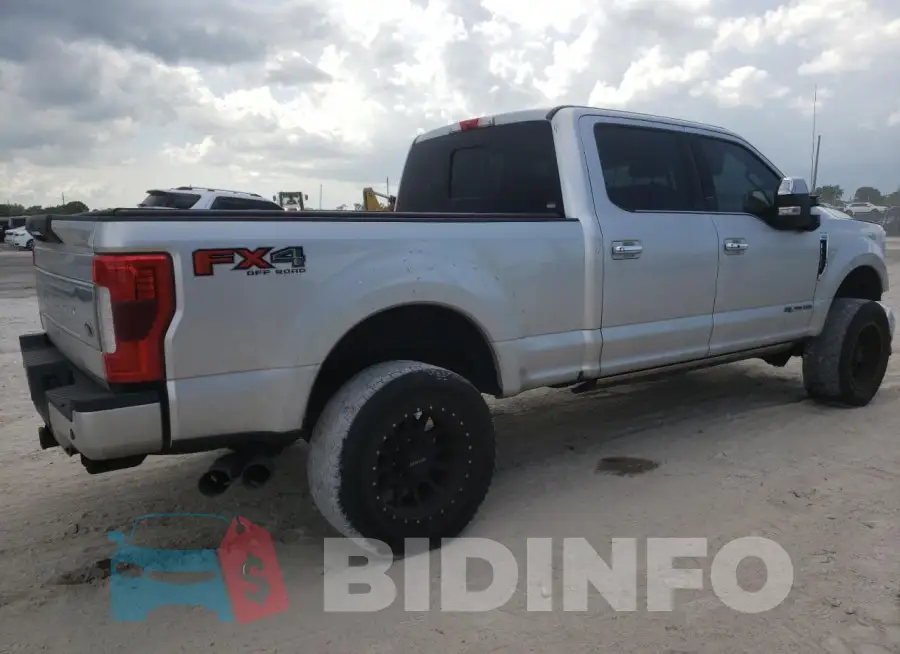 1FT7W2BT1JEB94624 Photo# 3