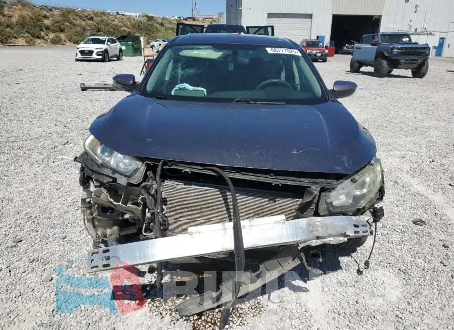 19XFC1F33GE218072 Photo# 5