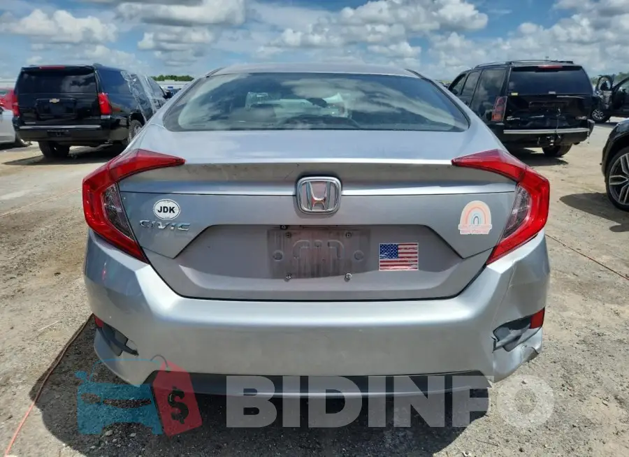 19XFC2F70GE066633 Photo# 6
