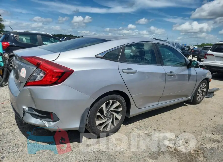 19XFC2F70GE066633 Photo# 3